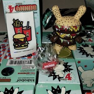 Kidrobot Dunny Series 4 Twelve Car Pileup Figure 3" Vinyl 2007 New Opened Box